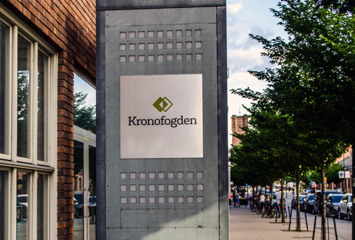 Om fakturan lämnas till Kronofogden